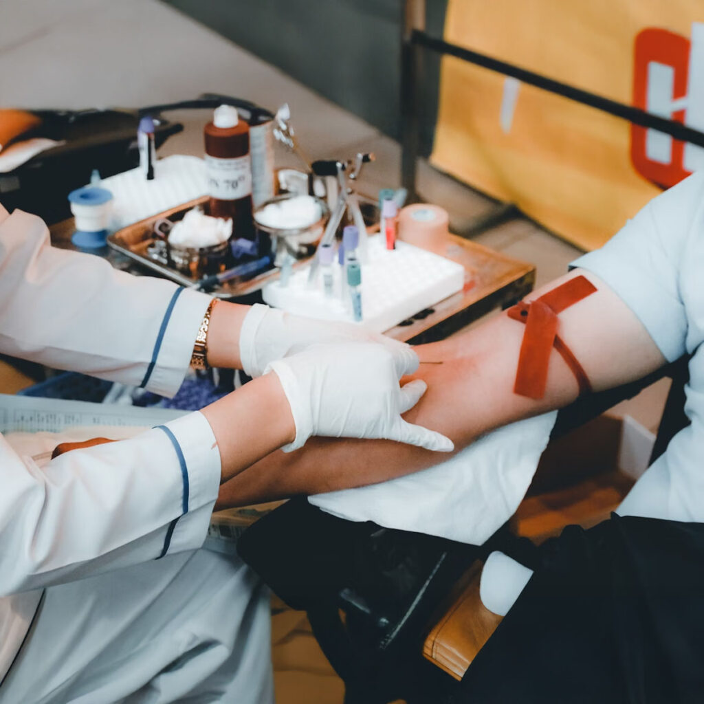 paid clinical trials, best paying UK trials, 2025 medical studies, healthy volunteer trials, trial compensation UK, high paying studies, phase 1 trials UK, Nottingham trials, London research clinics, UK clinical research